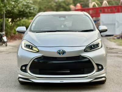 TOYOTA AQUA Z PACKAGE HYBRID WITH BODY KIT 2021