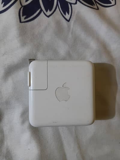 Apple MQLN3 70W USB-C Power Adapter, Fast Charging