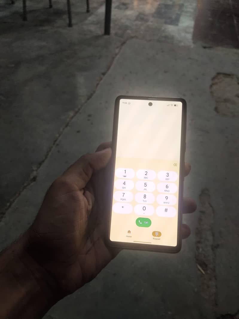 Google Pixel 7 4