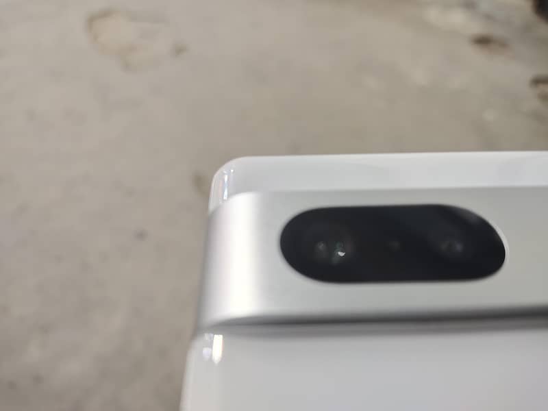 Google Pixel 7 12
