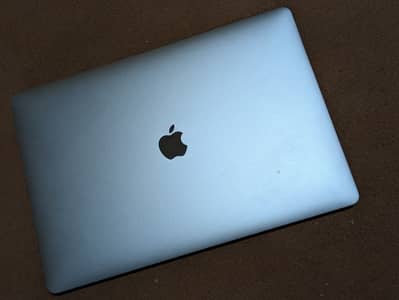 MacBook pro 2019 15 inch