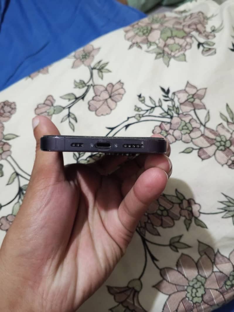 Apple iPhone 14 Pro 5