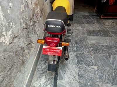 Honda cd 70 new bike number nii laga lush condition koi masla nii