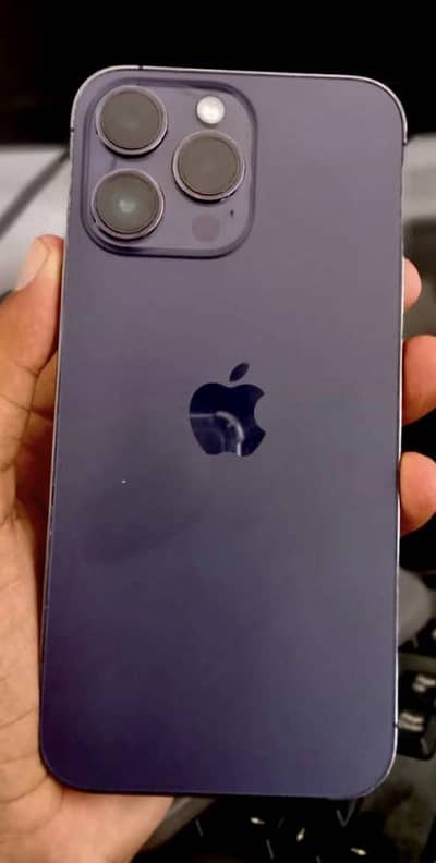 iPhone 14 Pro Max