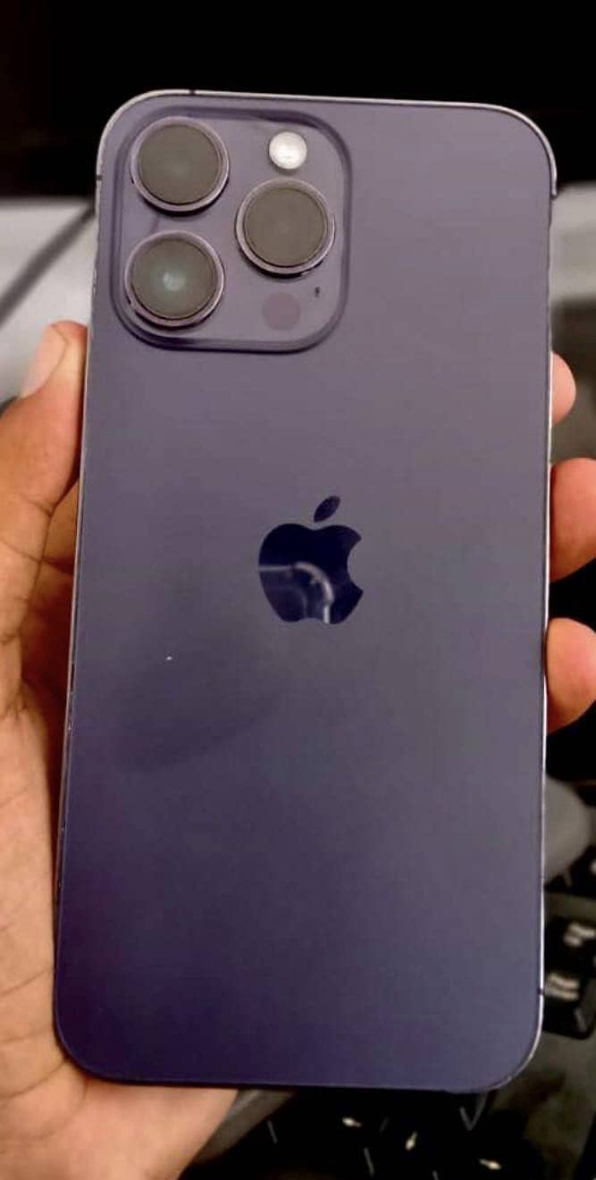 iPhone 14 Pro Max 0