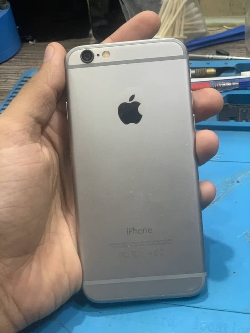 Apple iPhone 6 0
