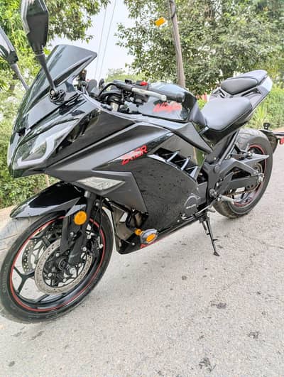 Kawasaki Ninja ZX-10R, 2 cylinder, 400cc