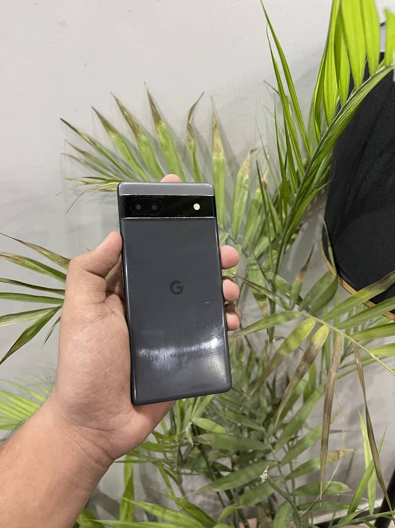 Google Pixel 6a 1