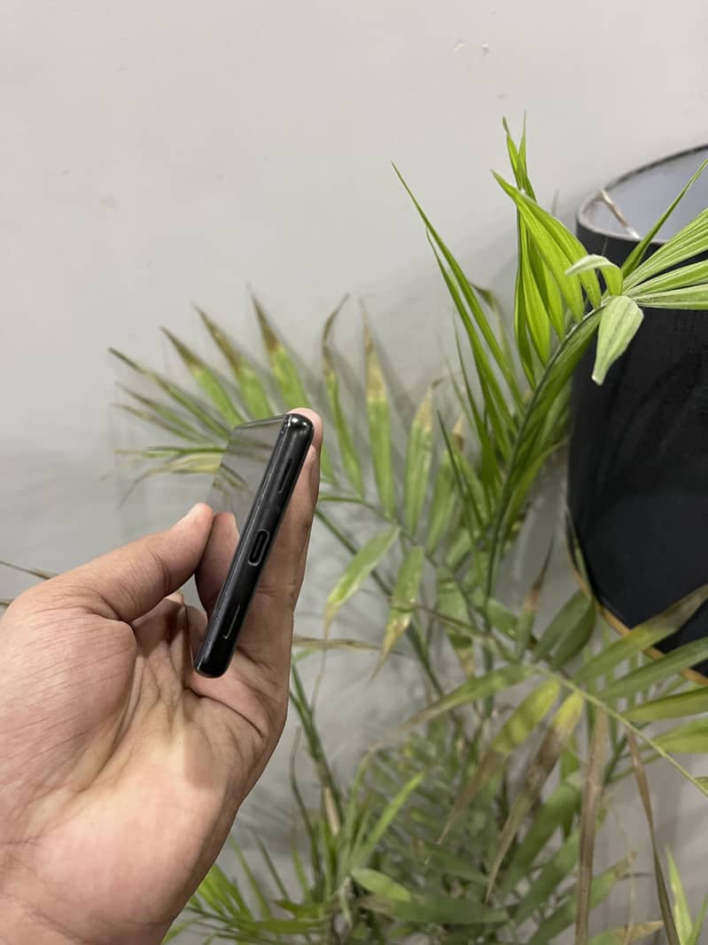 Google Pixel 6a 3