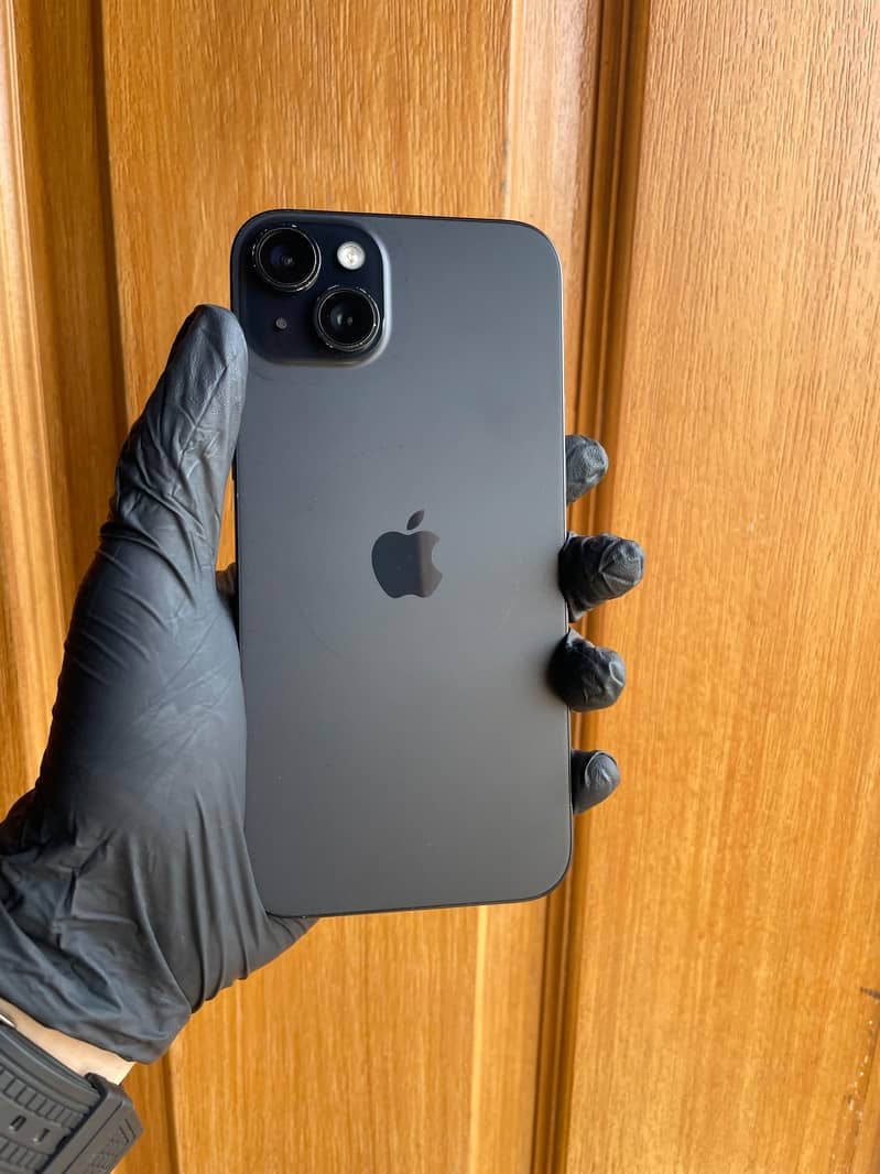 Apple iPhone 15 plus 0