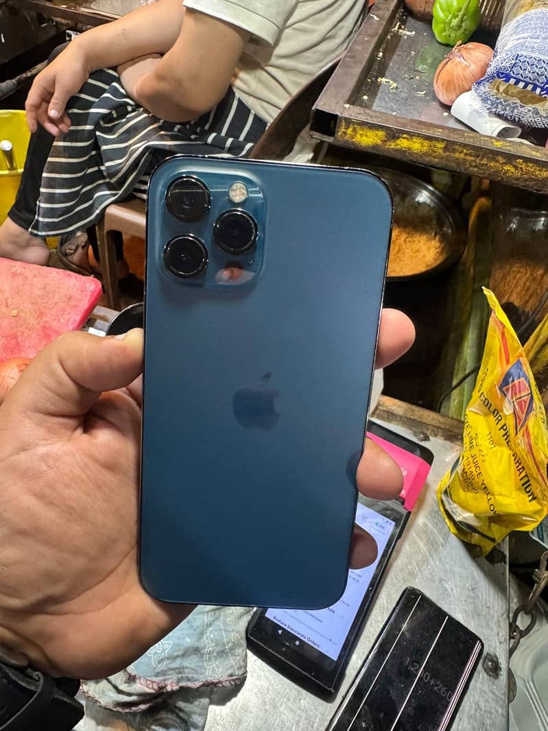 Apple iPhone 12 Pro Max 1