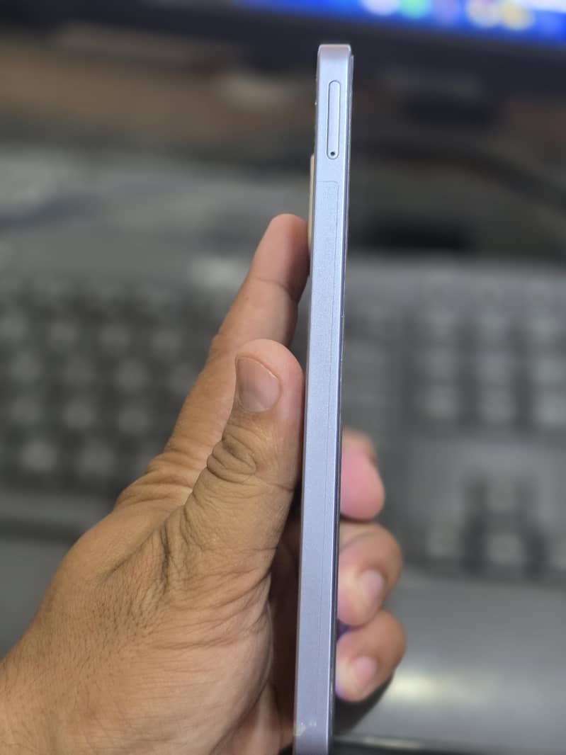 Samsung Mobile A07 4
