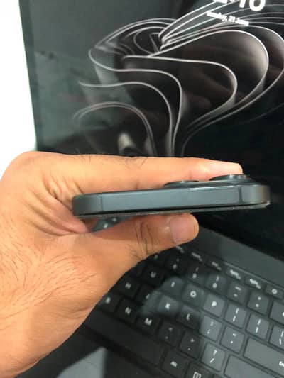 Apple iPhone 16 Pro Max