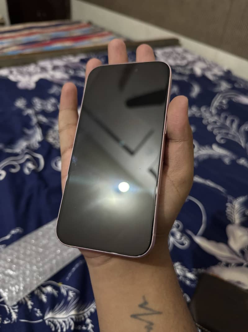 Apple iPhone 15 0