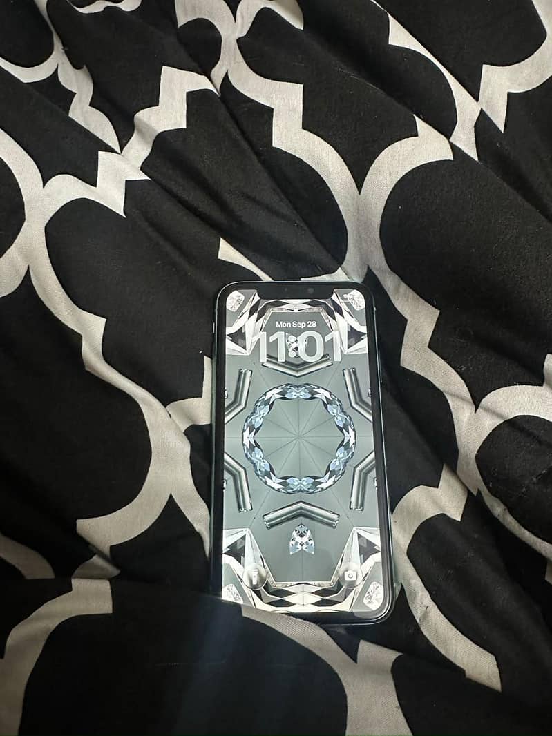 Apple iPhone 11 1