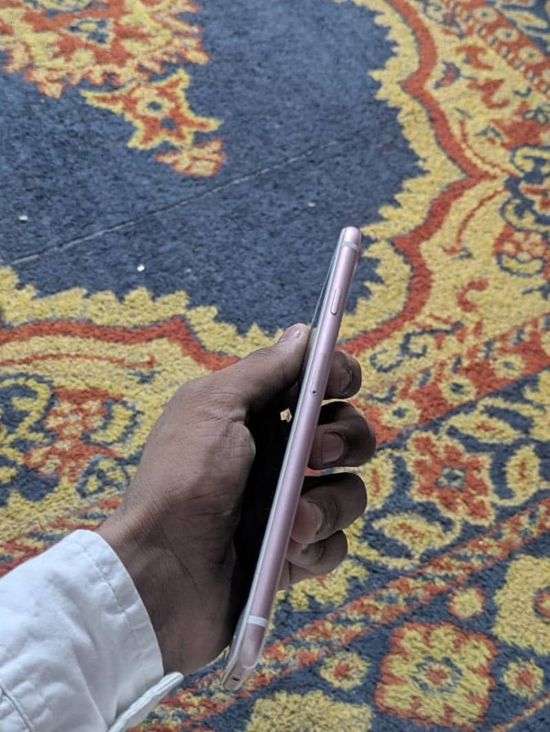 iphone 7pus 2