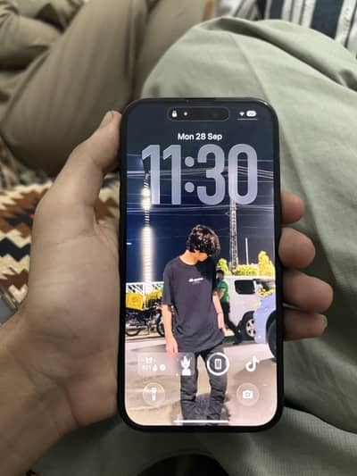 Apple iPhone 15