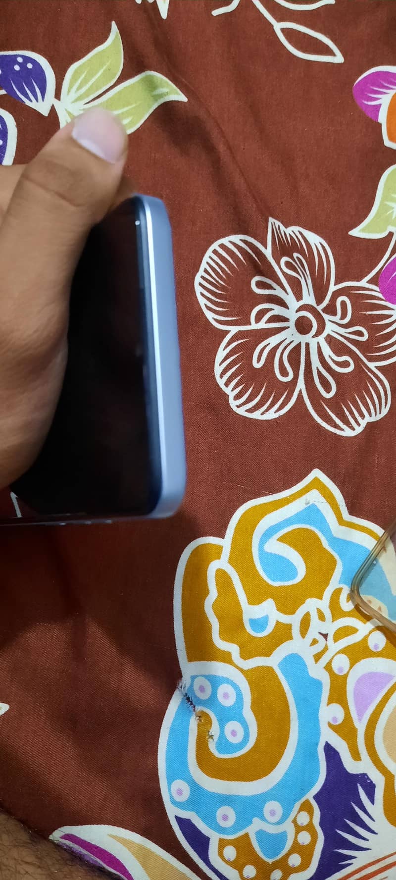 Tecno Spark 10C 4