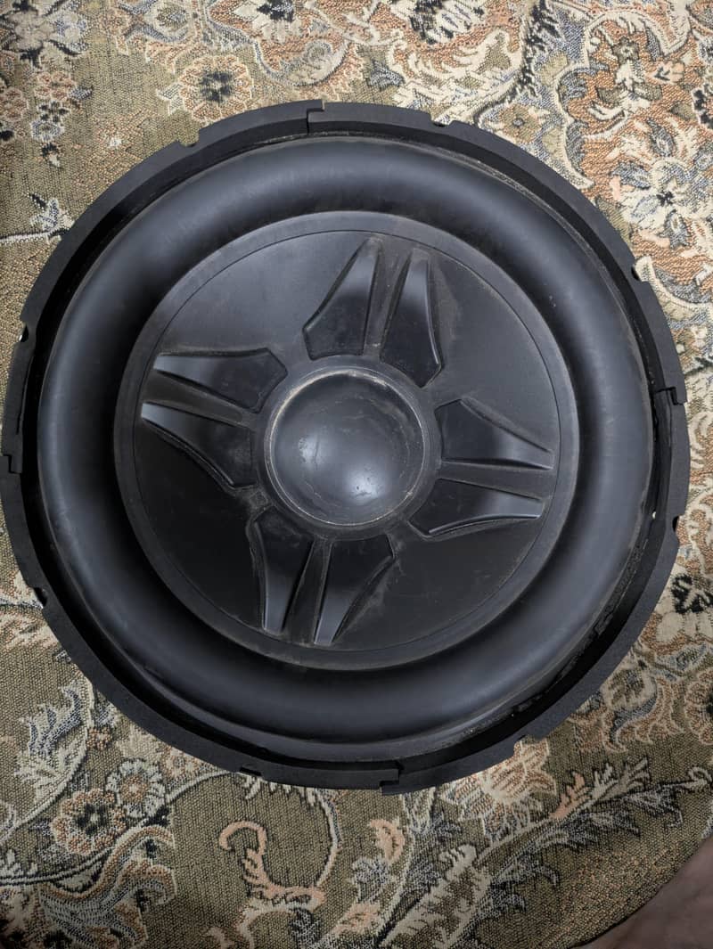 woofer/baser 1