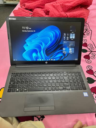HP core i3- 7th gen Laptop urgent sell in quetta hi
