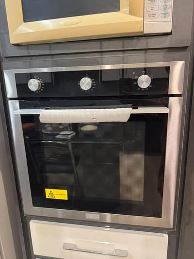 gas plus electric inbuilt oven