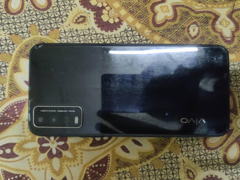 Vivo V21 1