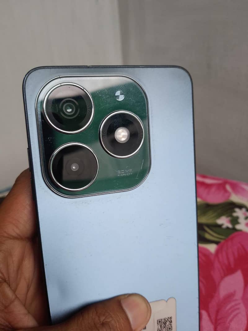 Tecno spark 20 1