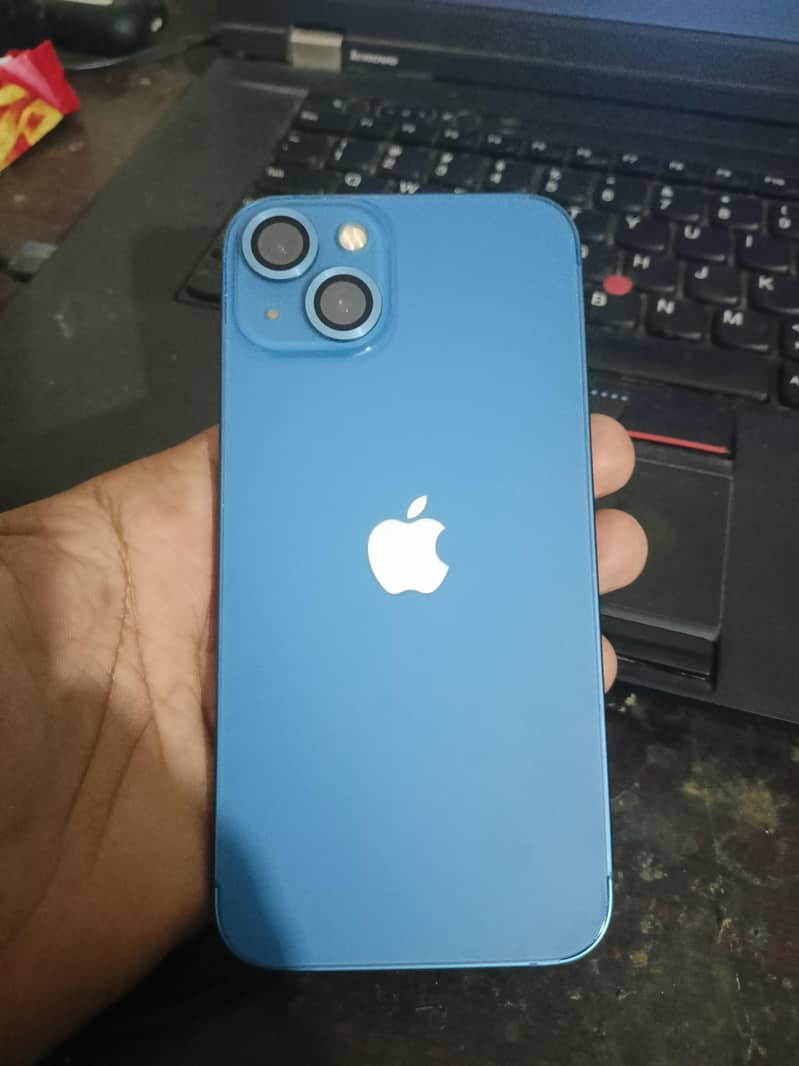 Apple iPhone 13 0
