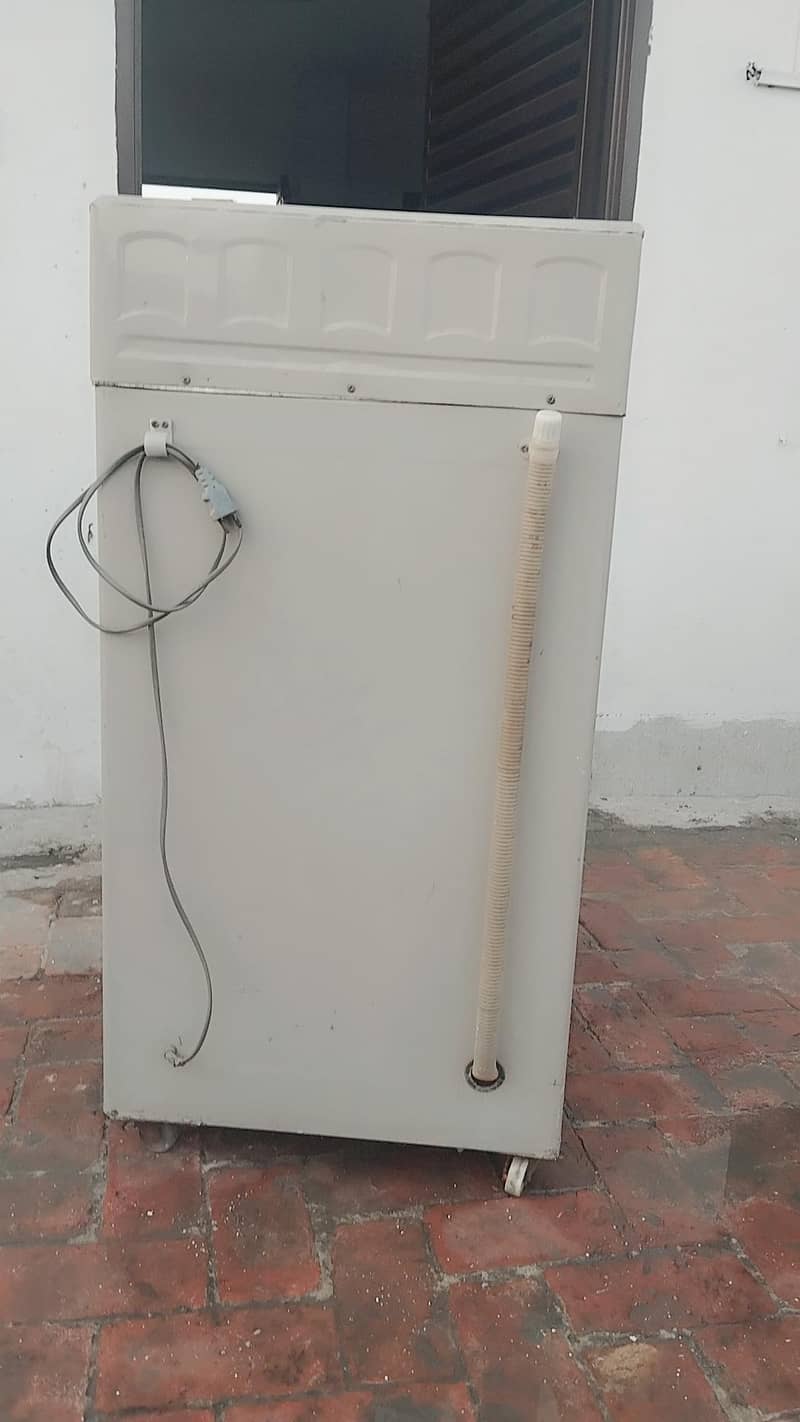 Washing machine 3