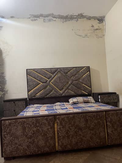 Velvet King Size  Bed Set for Sale – Stylish & Elegant Bed