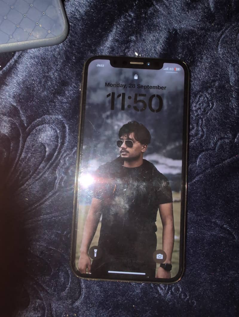 Apple iPhone X 1