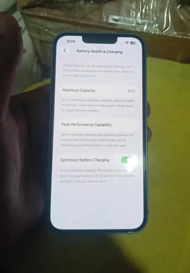 Apple iPhone 13 6
