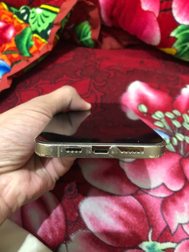 Apple iPhone 14 Pro Max 3
