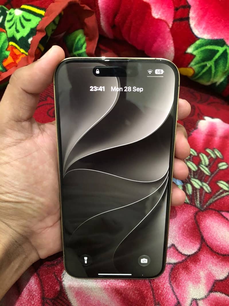 Apple iPhone 14 Pro Max 7