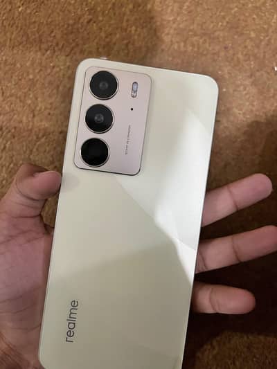 Realme C75