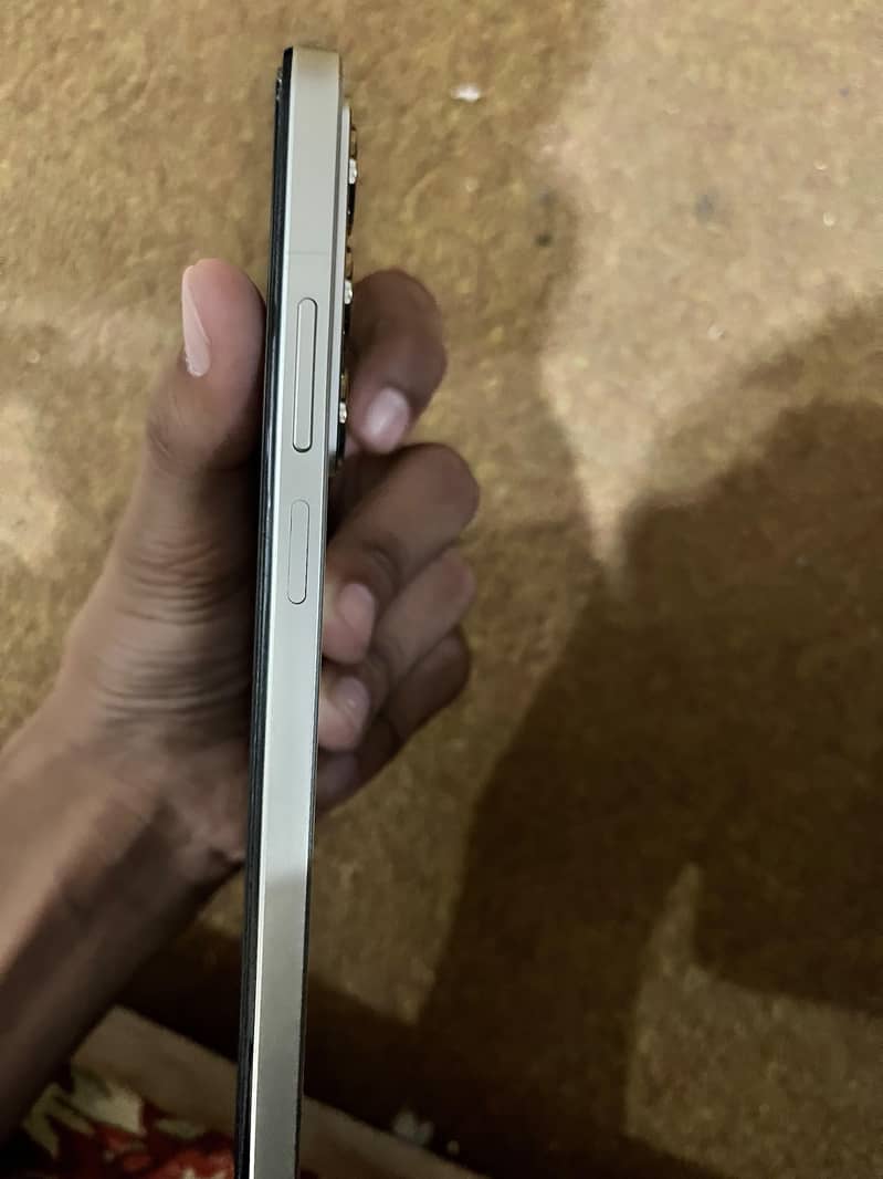 Realme C75 6