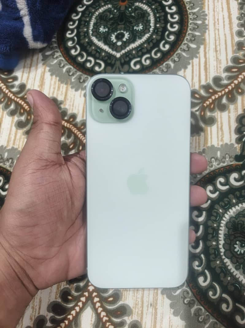 Apple iPhone 15 plus 1