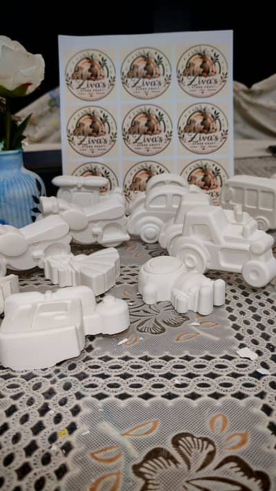 Coloring DIY toys