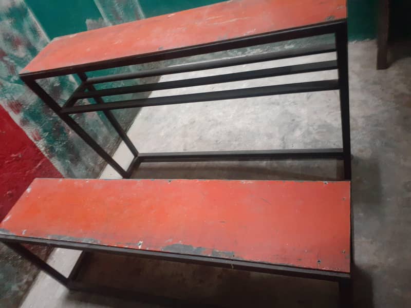 school desks 3