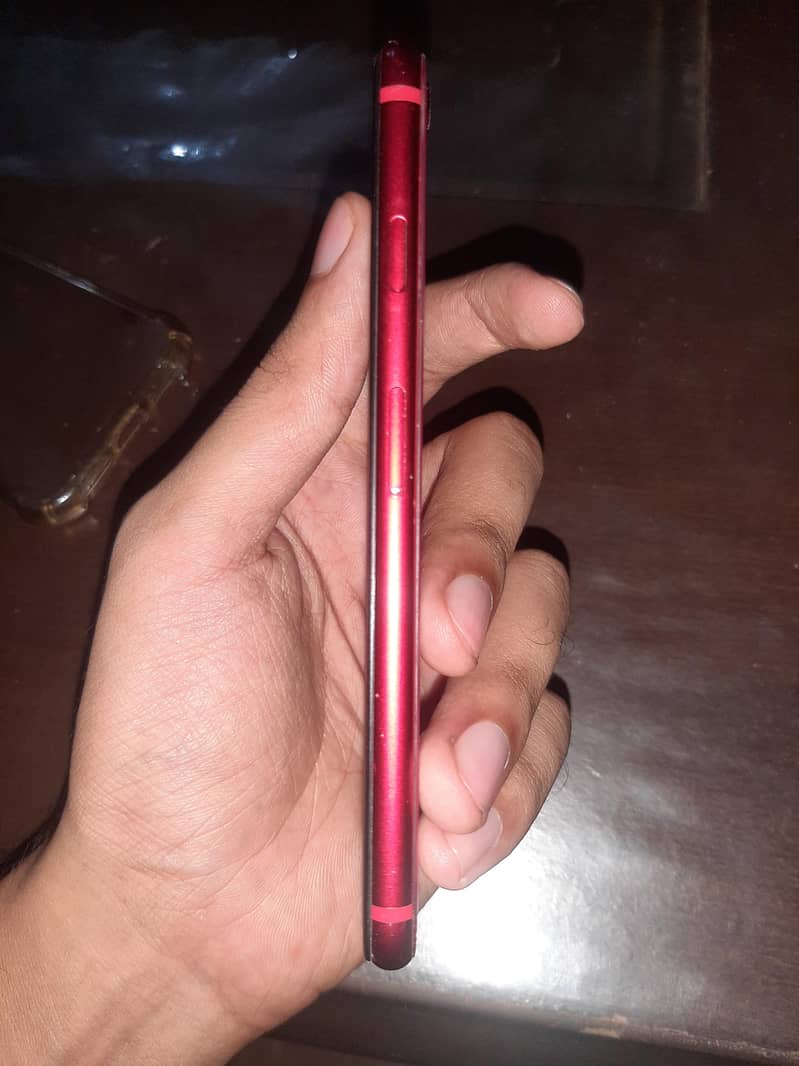 Apple iPhone 8 6