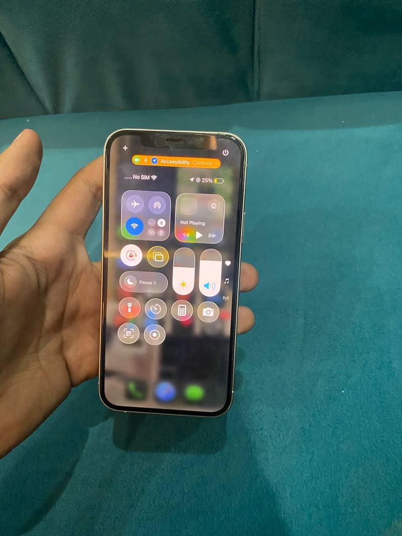 Apple iPhone 12 Pro 8