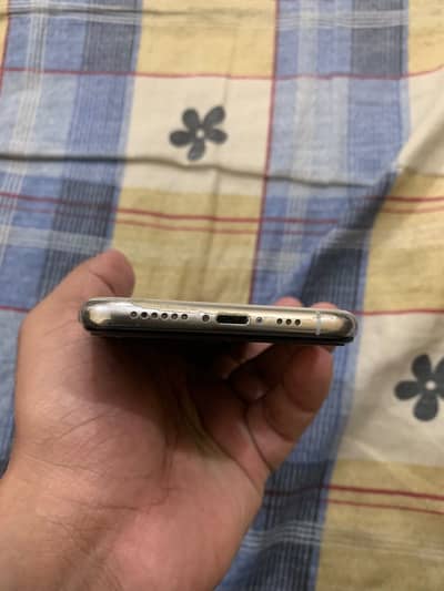 Apple iPhone XS