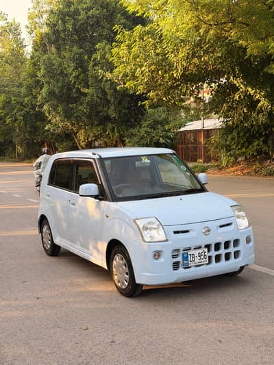 Nissan Pino 2007