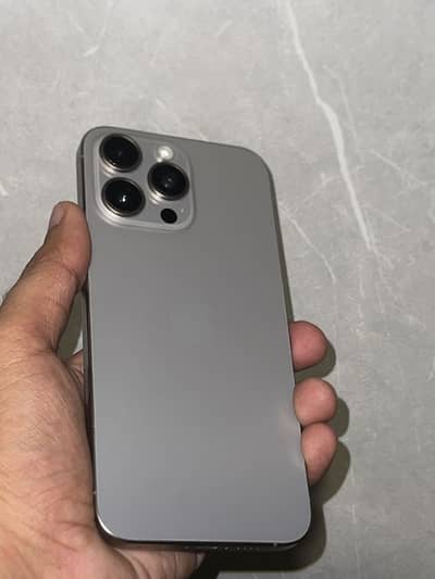 Apple iPhone 15 Pro Max
