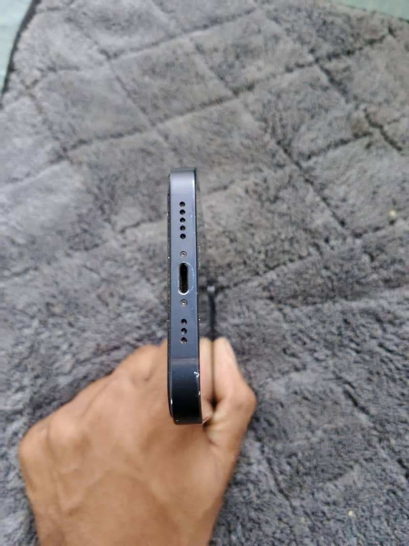 Apple iPhone 12 5