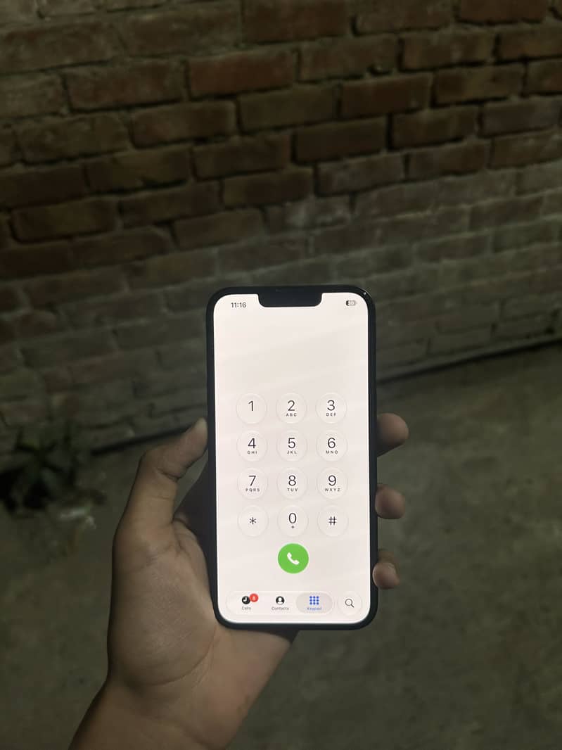 Apple iphone 16e 6