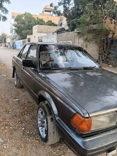 Nissan Sunny 1990