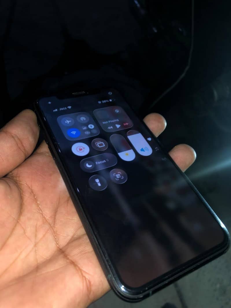 iPhone 11pro 7