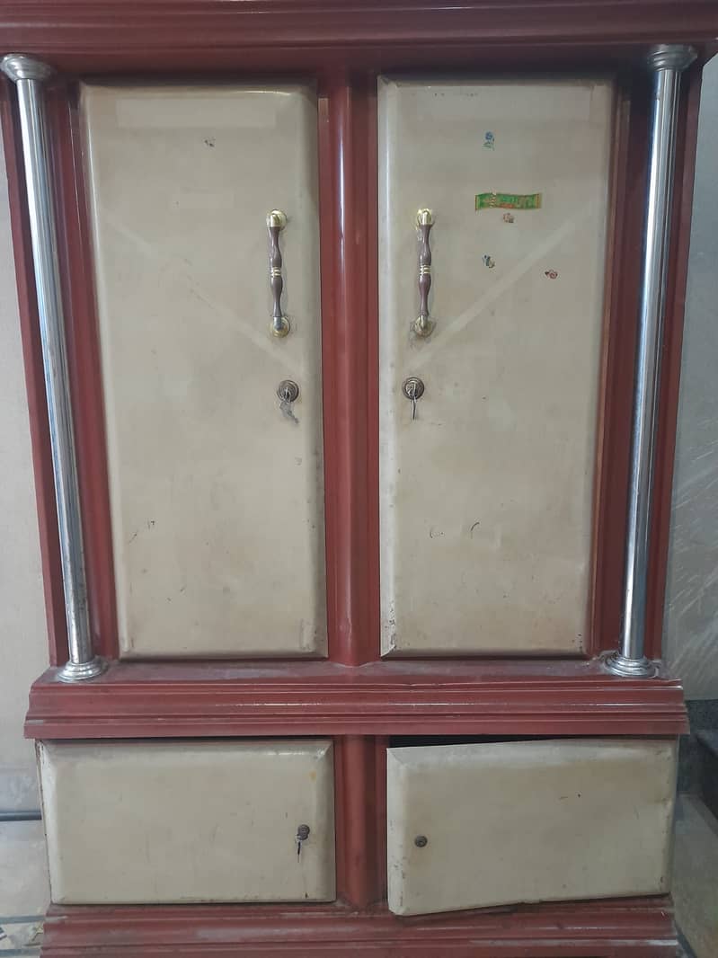 Cupboard 1