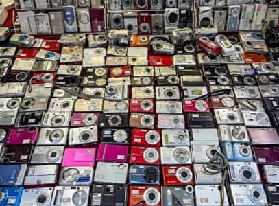 digital cameras (only parts)